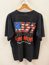 Load image into Gallery viewer, KISS Band Shirt
