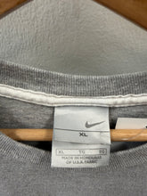 Load image into Gallery viewer, Nike Shirt