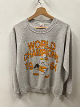 Load image into Gallery viewer, Cleveland Browns Crewneck Sweatshirt