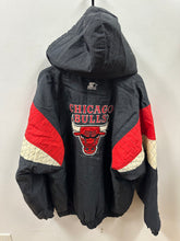 Load image into Gallery viewer, Chicago Bulls Starter Jacket