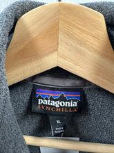 Load image into Gallery viewer, Patagonia Fleece Crewneck Sweatshirt