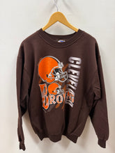 Load image into Gallery viewer, Cleveland Browns Crewneck Sweatshirt