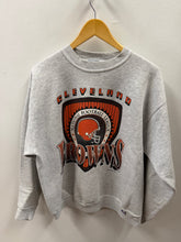 Load image into Gallery viewer, Cleveland Browns Crewneck Sweatshirt