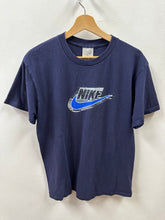 Load image into Gallery viewer, Nike Shirt