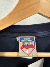 Load image into Gallery viewer, Cleveland Indians Omar Vizquel Shirt