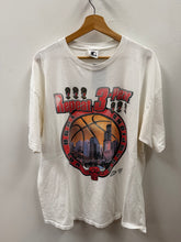 Load image into Gallery viewer, Chicago Bulls Shirt