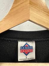 Load image into Gallery viewer, Cleveland Browns Hank Williams Crewneck Sweatshirt