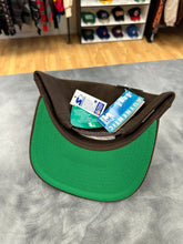 Load image into Gallery viewer, Cleveland Browns SnapBack Hat