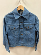 Load image into Gallery viewer, Roebucks Denim Jacket