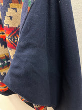 Load image into Gallery viewer, Pendleton Aztec Jacket