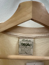 Load image into Gallery viewer, Mossimo Shirt