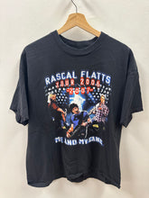 Load image into Gallery viewer, Rascal Flatts Band Shirt