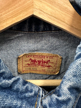 Load image into Gallery viewer, Levi’s Denim Jacket